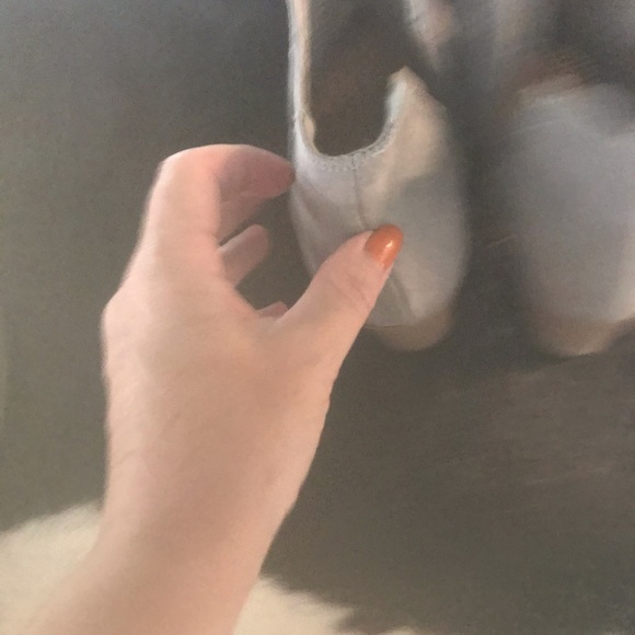 Grey Booties -NEW - Picture 6 of 7